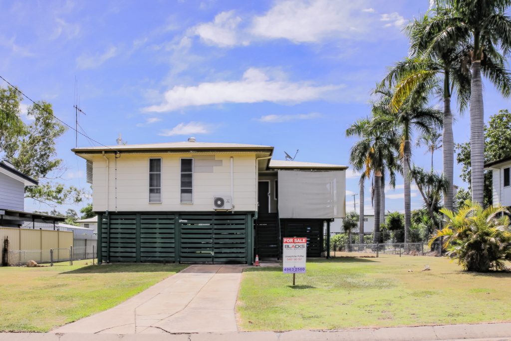 16 Brock Crescent, Dysart, QLD 4745 AUS