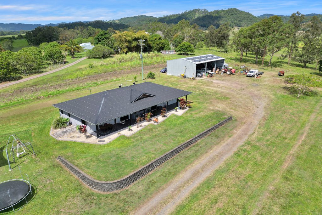 46 Venton Road, Sarina, QLD 4737 AUS