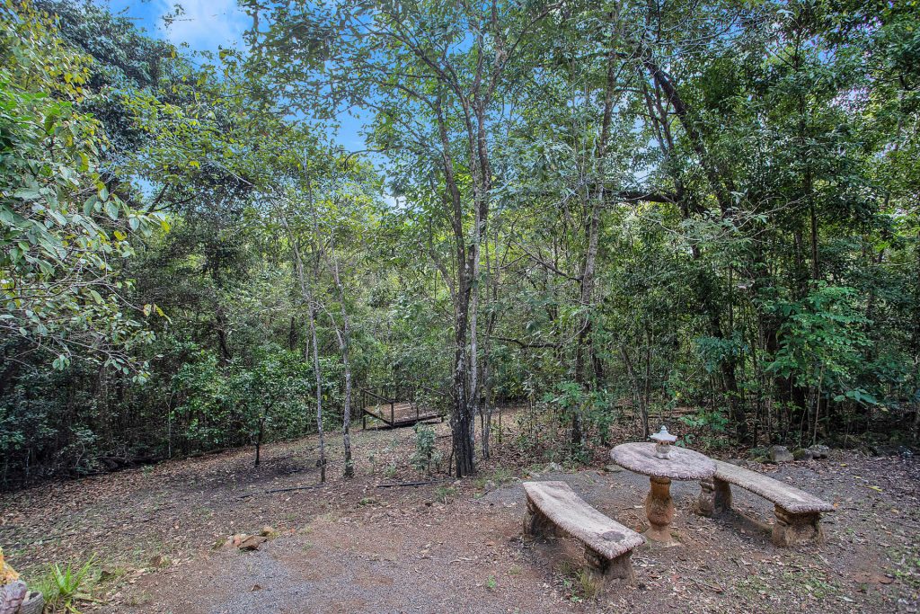 277 West Plane Creek Road, Sarina, QLD 4737 AUS