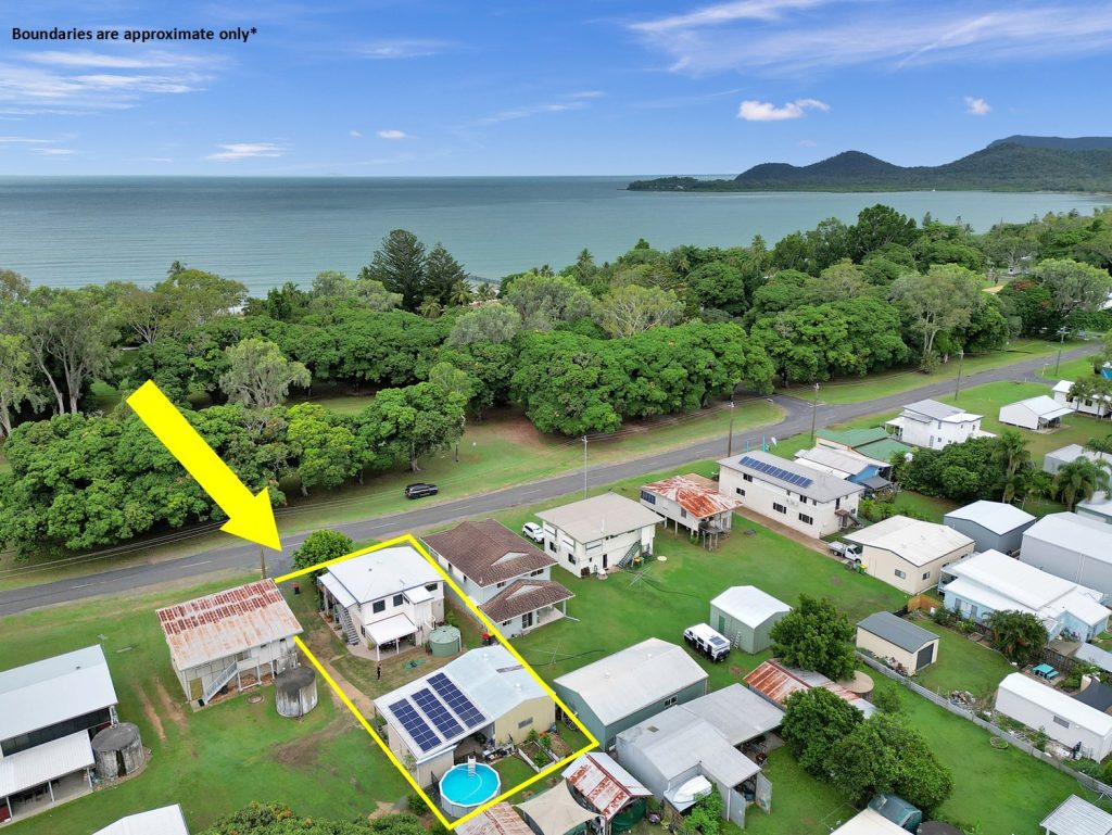 63 Palm Avenue, Seaforth, QLD 4741 AUS