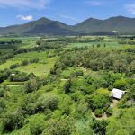 44 Thurgoods Road, Finch Hatton, QLD 4756 AUS