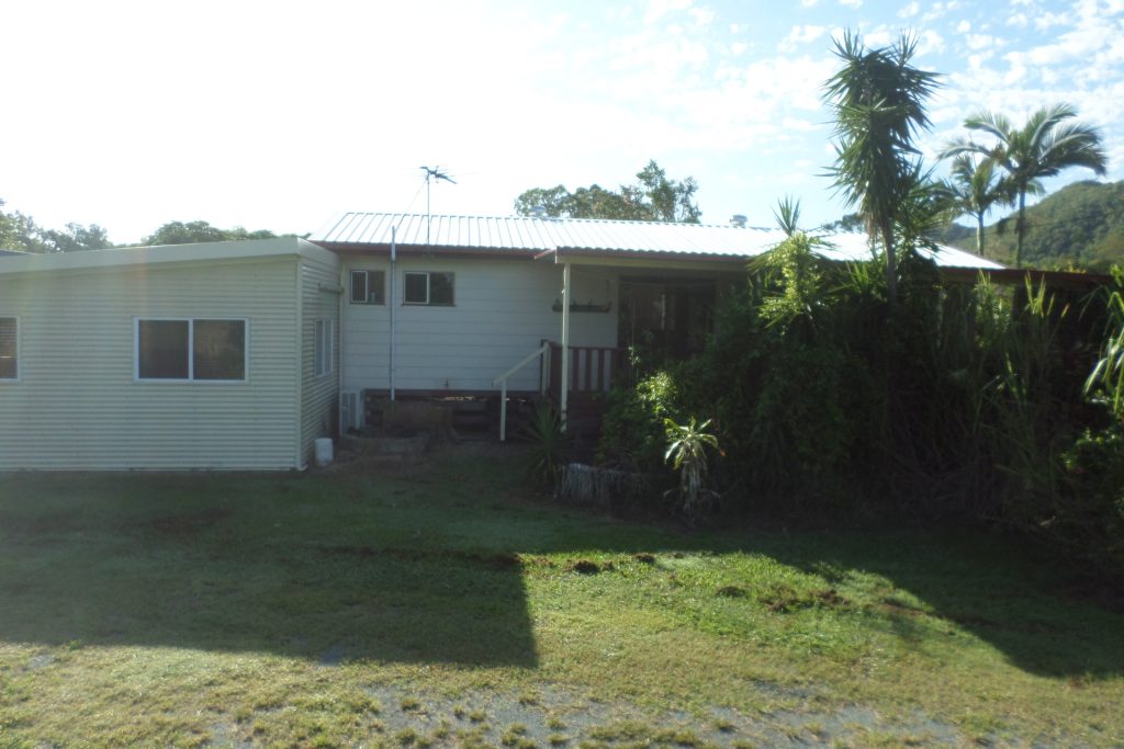 568 Wagoora-Yalboroo Road, Yalboroo, QLD 4741 AUS