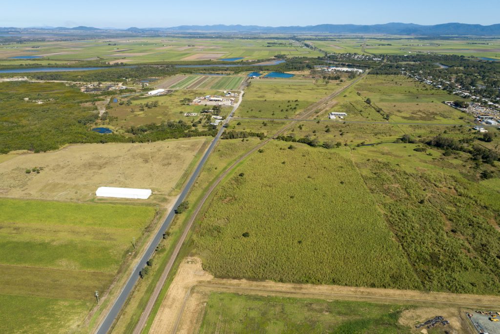 1-15 Bruce Highway, Bakers Creek, QLD 4740 AUS