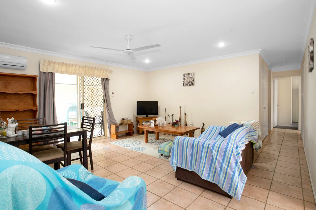 3/8 Steen Street, South Mackay, QLD 4740 AUS