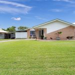 6 Edinburgh Place, Beaconsfield, QLD 4740 AUS