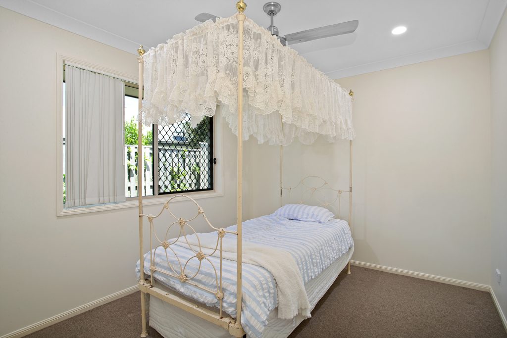 10 Newport Parade, Blacks Beach, QLD 4740 AUS