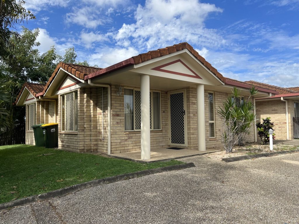 1/5 Oasis Drive, North Mackay, QLD 4740 AUS