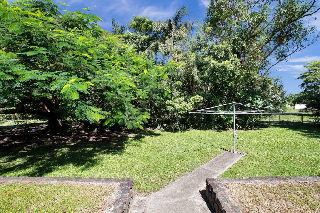 12 Coxs Road, Balnagowan, QLD 4740 AUS