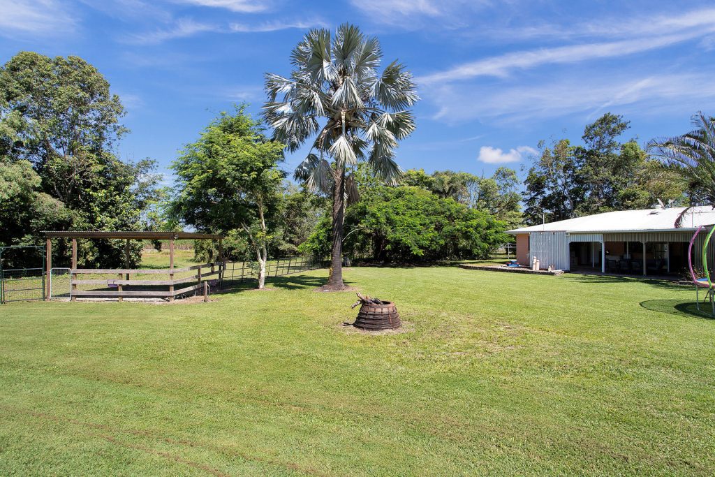 12 Coxs Road, Balnagowan, QLD 4740 AUS