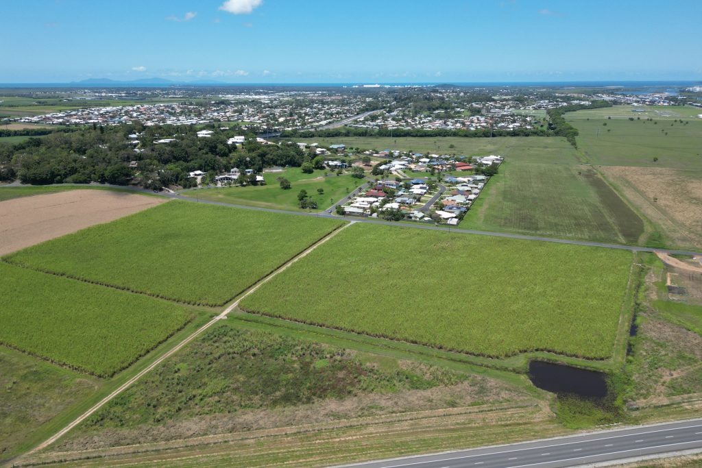 35 49 Bald Hill Road, Glenella, QLD 4740 AUS