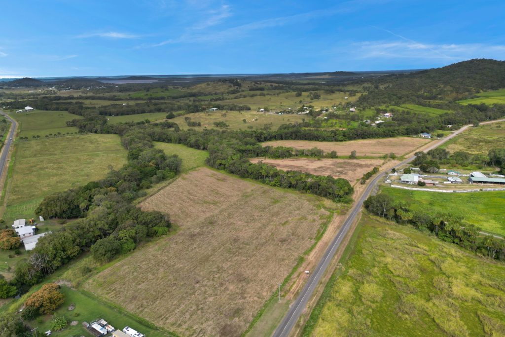 252 Cliftonville Road, Sarina, QLD 4737 AUS