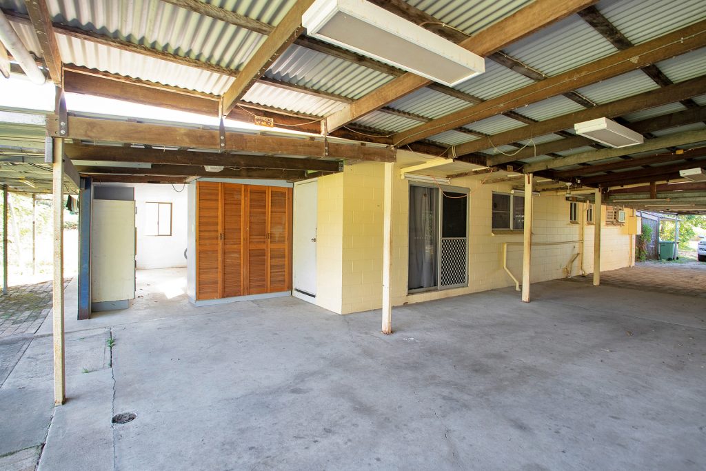 239-247 Oakenden Sarina Road, Oakenden, QLD 4741 AUS