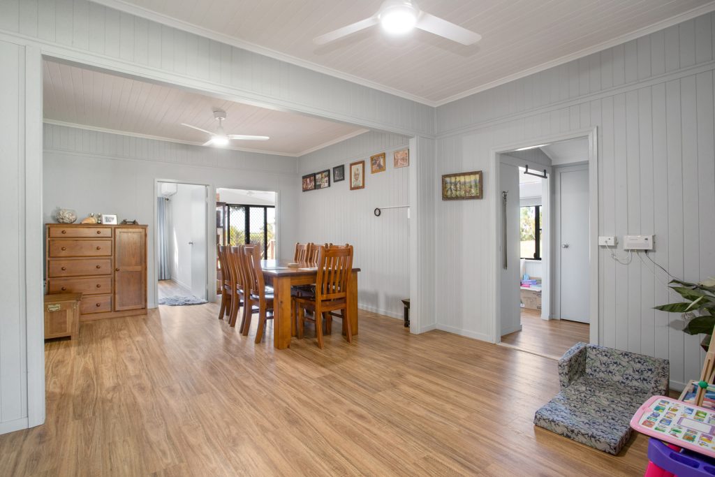 239-247 Oakenden Sarina Road, Oakenden, QLD 4741 AUS