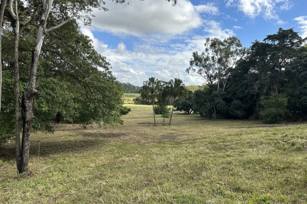 43 H Atherton Road, Sarina, QLD 4737 AUS