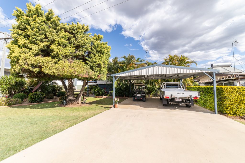 1 Connors Street, Dysart, QLD 4745 AUS