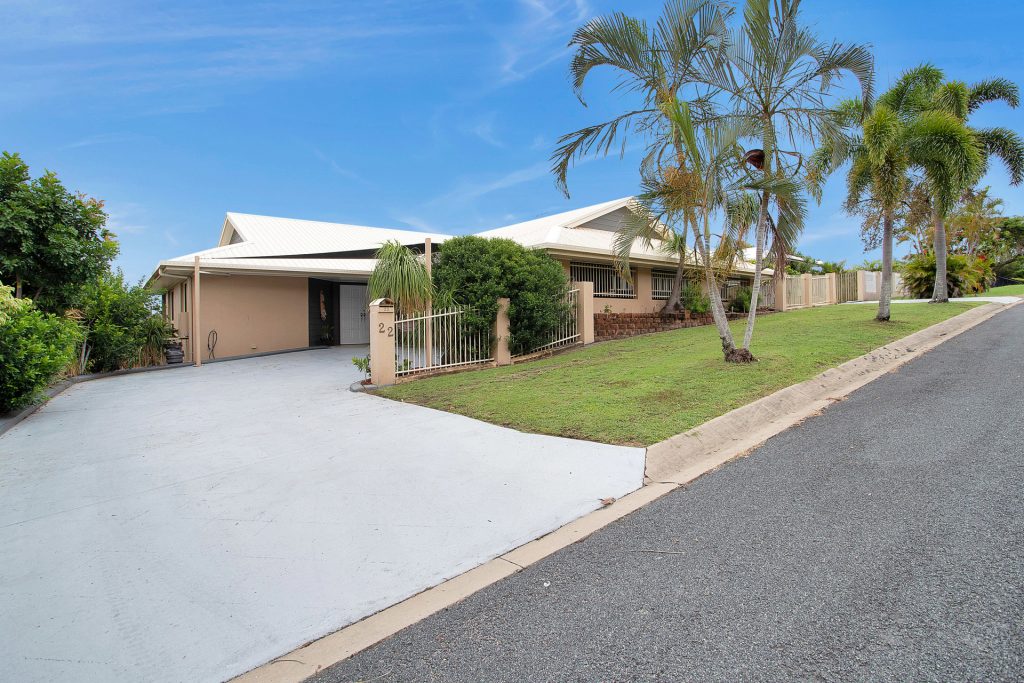 22 Adair Court, Rural View, QLD 4740 AUS