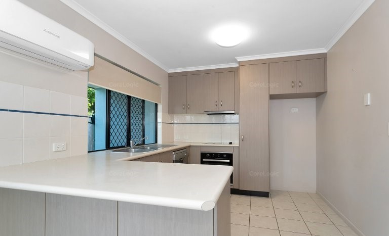 10/12 Hamlet Street, Mackay, QLD 4740 AUS