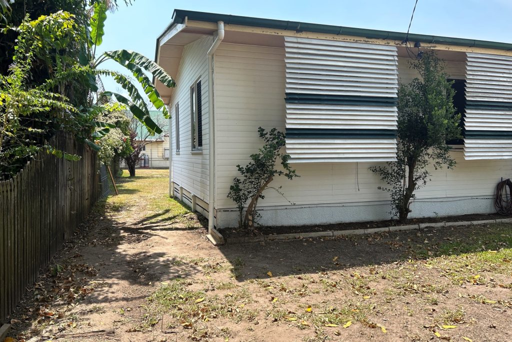 9 Forth Street, South Mackay, QLD 4740 AUS