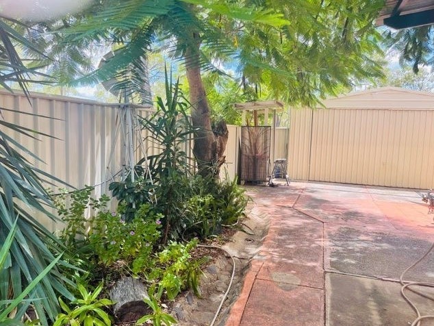 1 Spring Crest, Dysart, QLD 4745 AUS