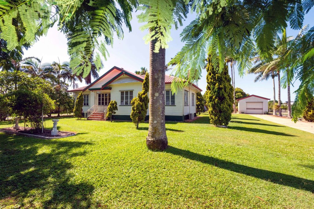 40 Lansdowne Road, West Mackay, QLD 4740 AUS