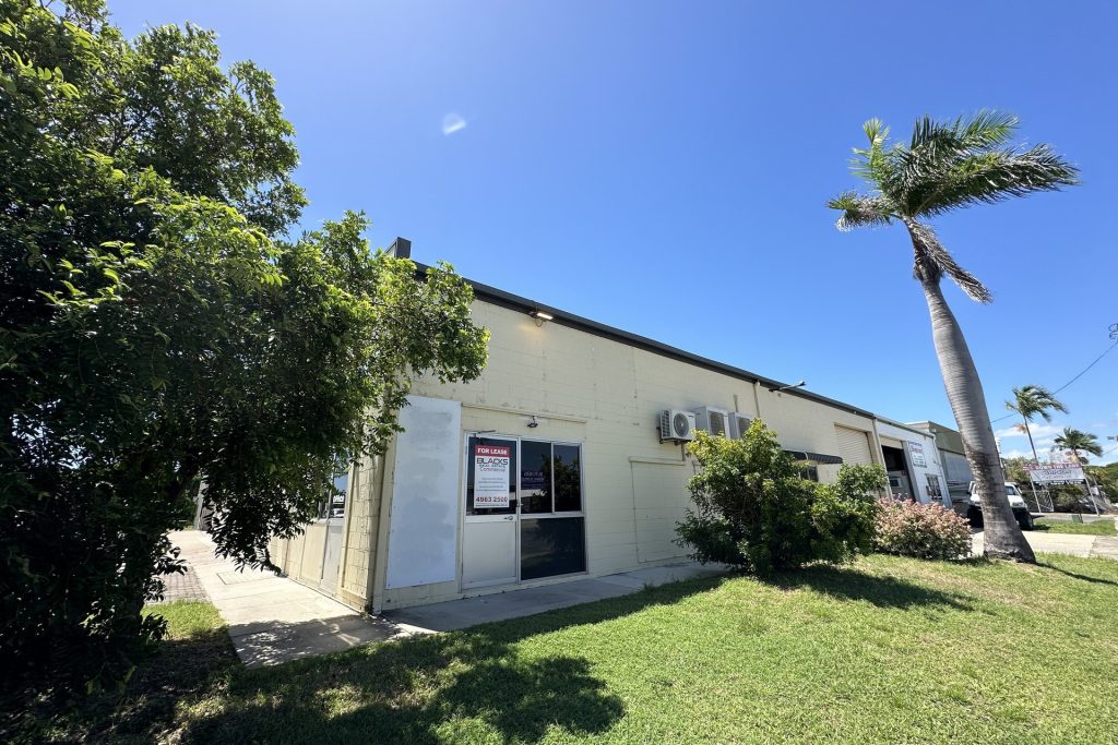 Shed 1/1 Chain Street, East Mackay, QLD 4740 AUS