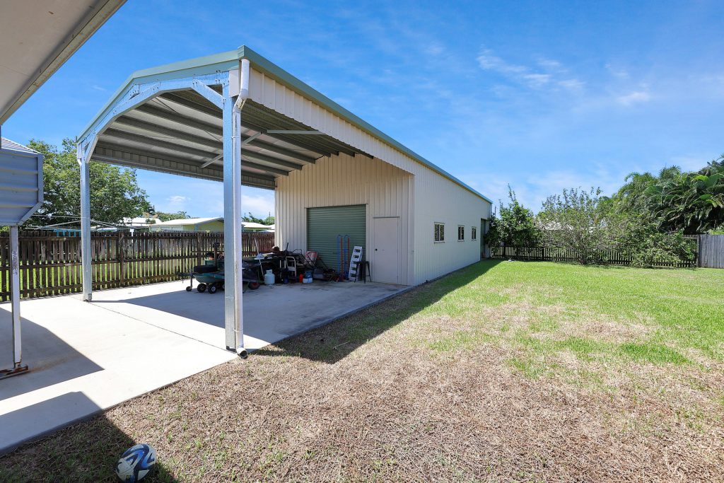 76 Lagoon Street, West Mackay, QLD 4740 AUS