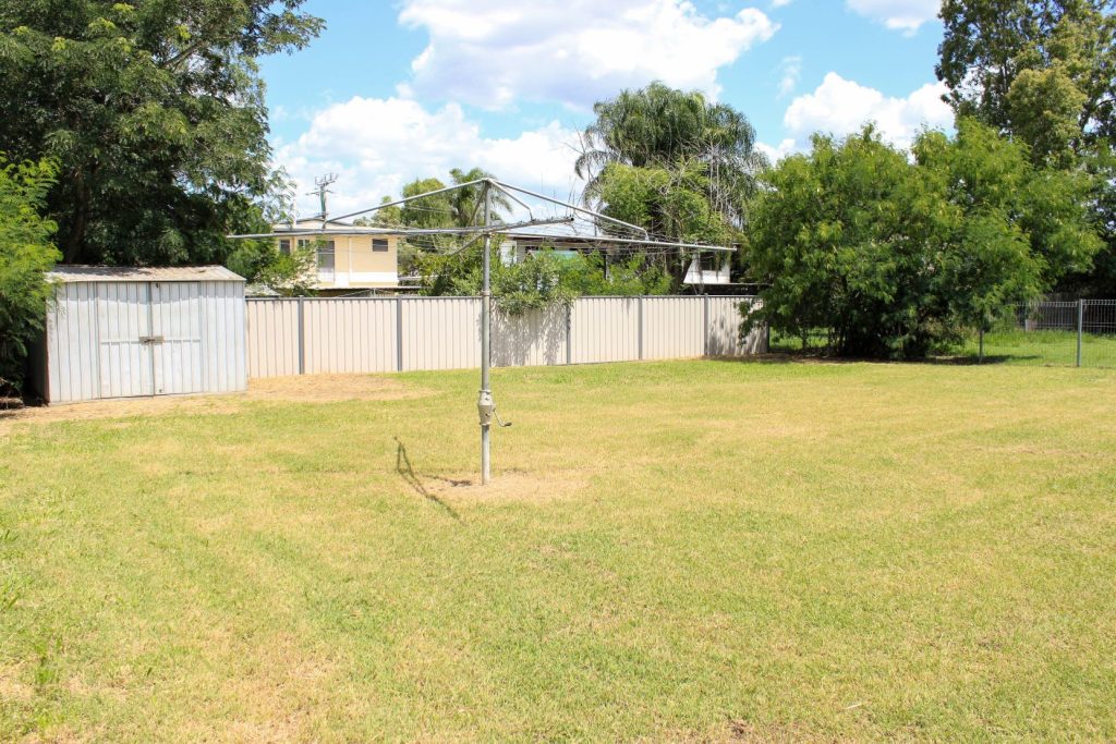 41 Beardmore Crescent, Dysart, QLD 4745 AUS