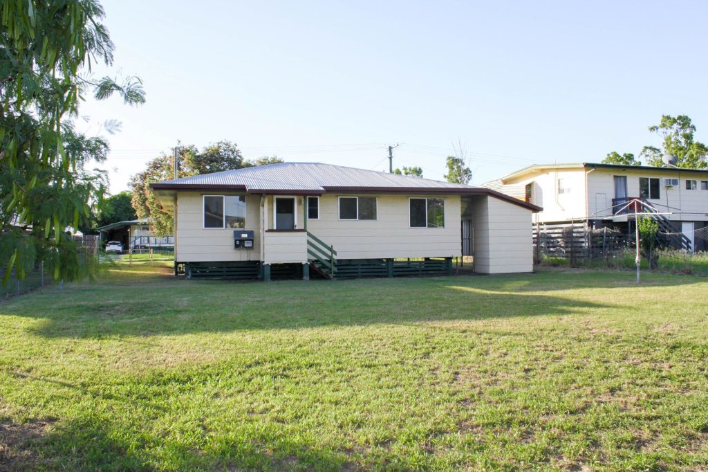 41 Beardmore Crescent, Dysart, QLD 4745 AUS