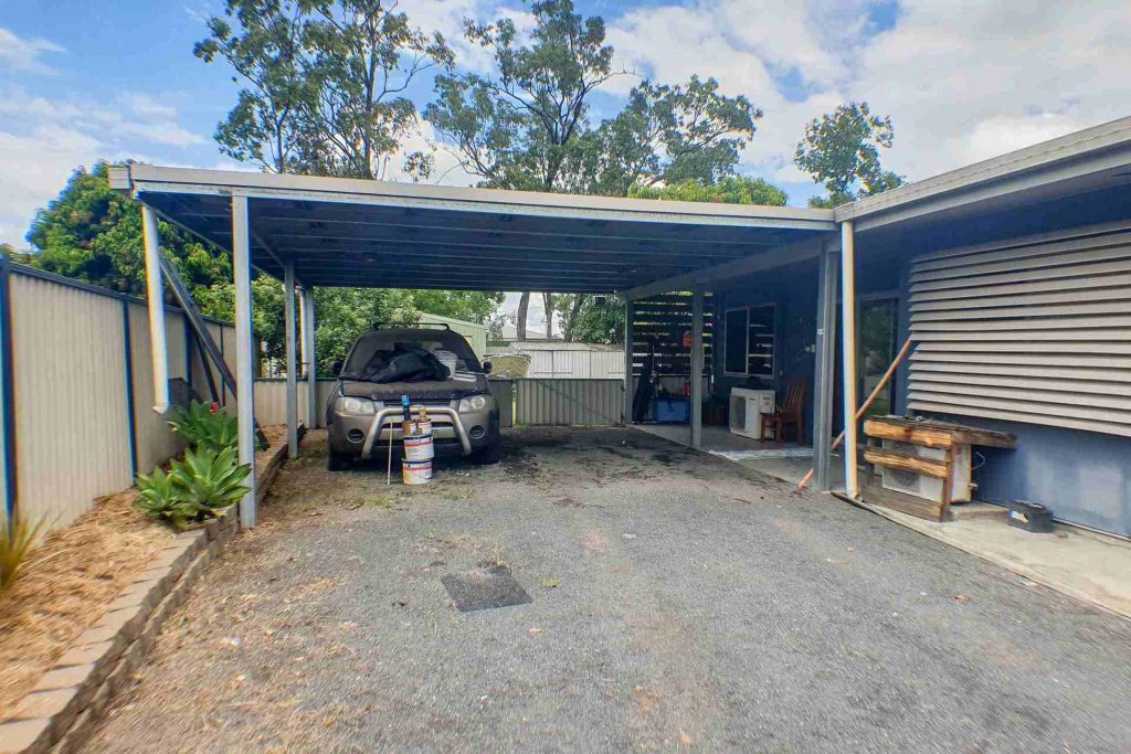 15 Armstrong Crescent, Dysart, QLD 4745 AUS