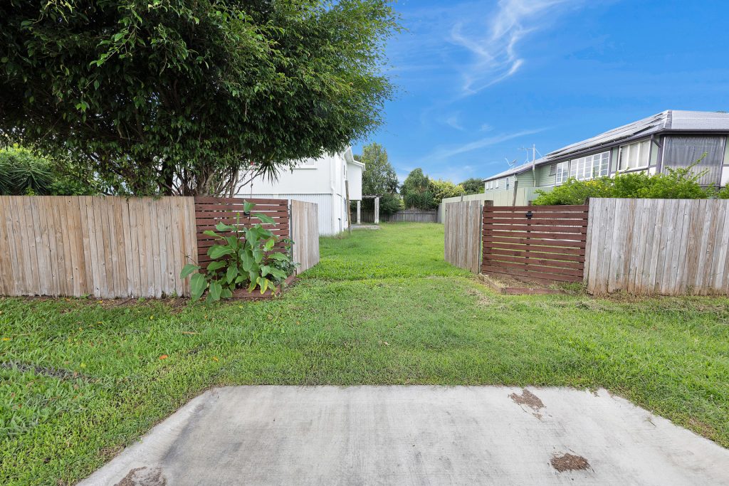 14 Paul Street, Marian, QLD 4753 AUS