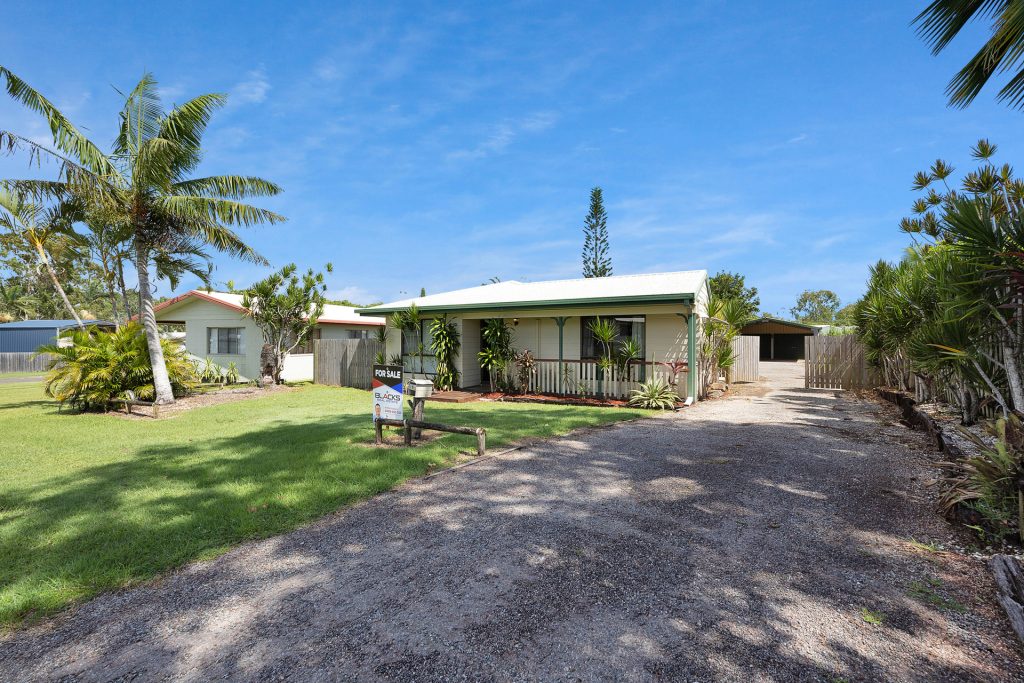 6 Murphy Street, Seaforth, QLD 4741 AUS