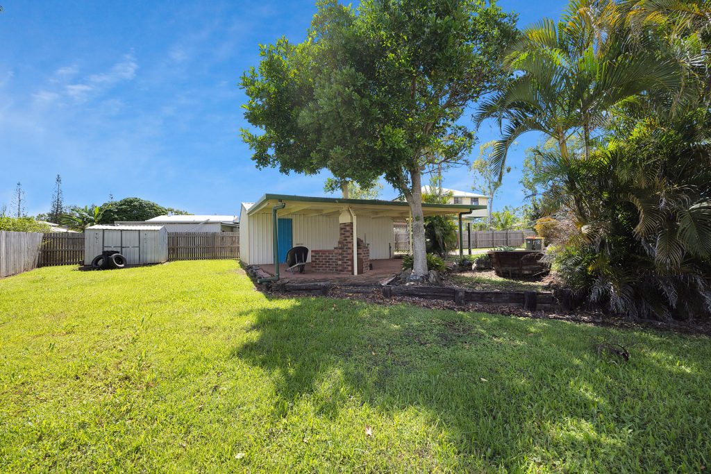 6 Murphy Street, Seaforth, QLD 4741 AUS