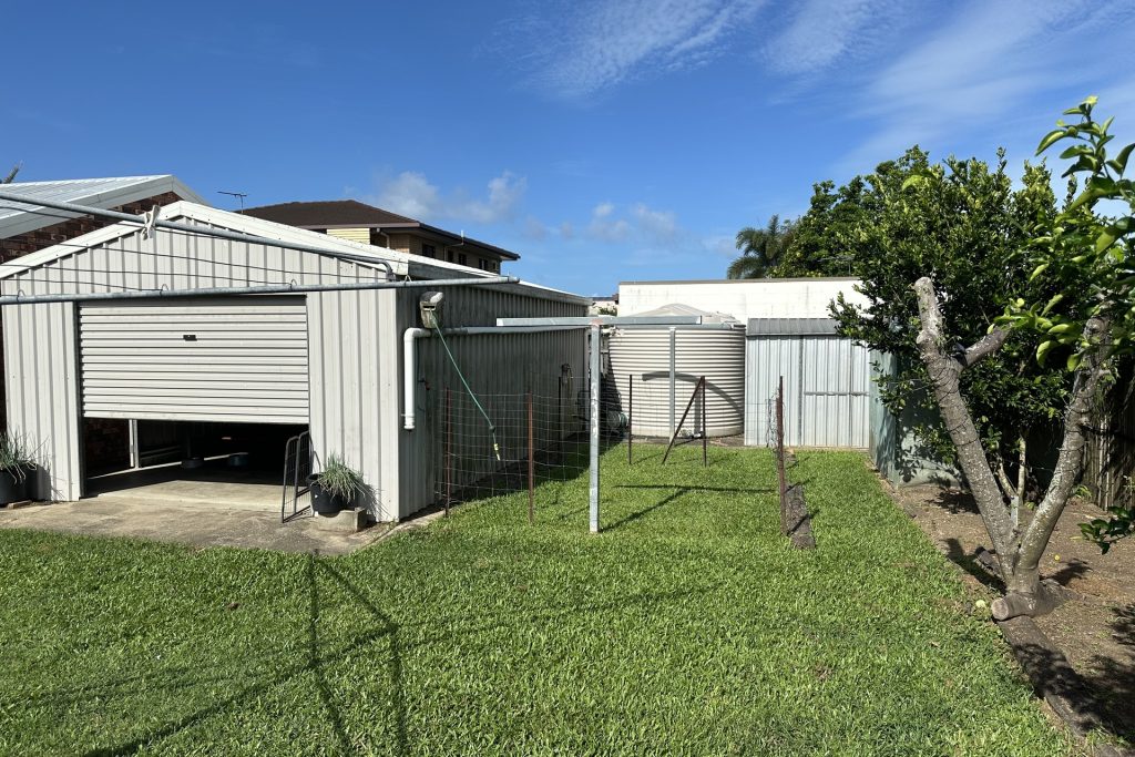 50 Bernborough Avenue, Ooralea, QLD 4740 AUS