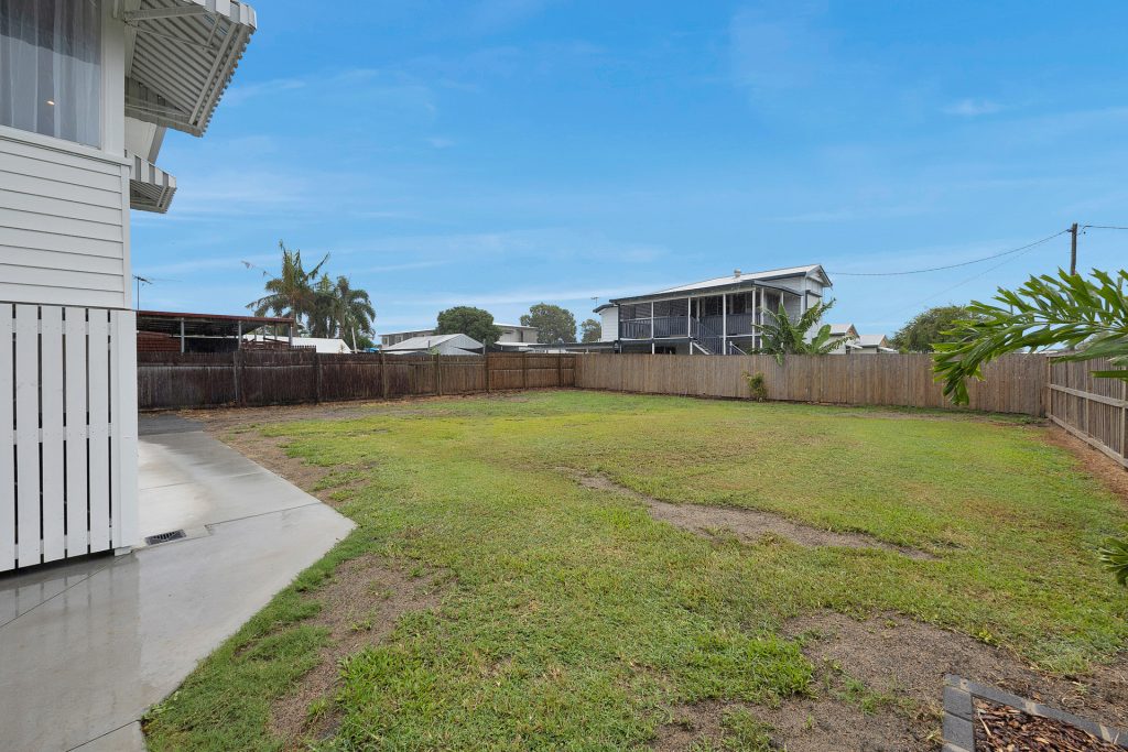 20 Steen Street, South Mackay, QLD 4740 AUS