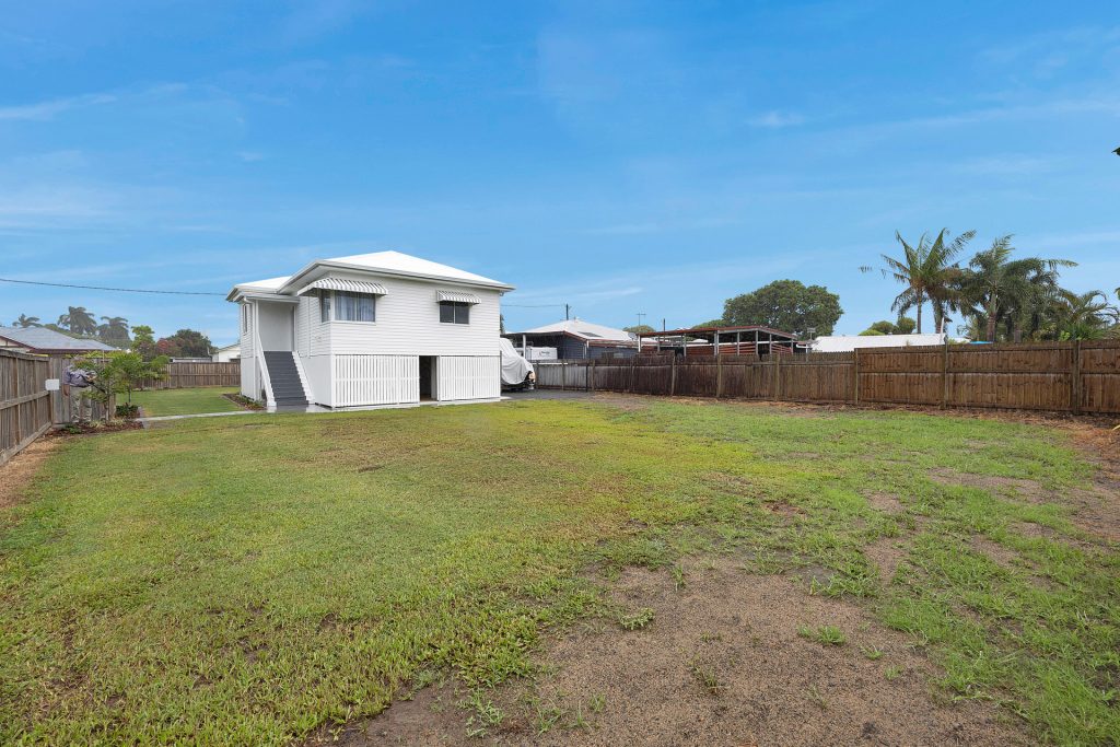 20 Steen Street, South Mackay, QLD 4740 AUS