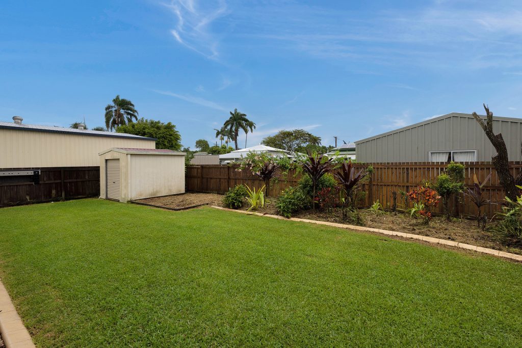 44 MacKenzie Street, West Mackay, QLD 4740 AUS