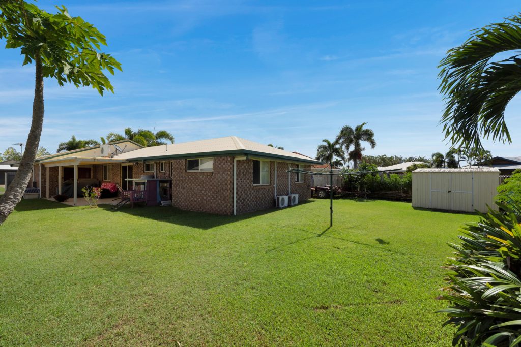 20 Nautilus Parade, Bucasia, QLD 4750 AUS