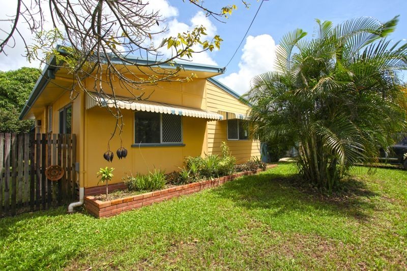 25 Streeter Avenue, West Mackay, QLD 4740 AUS