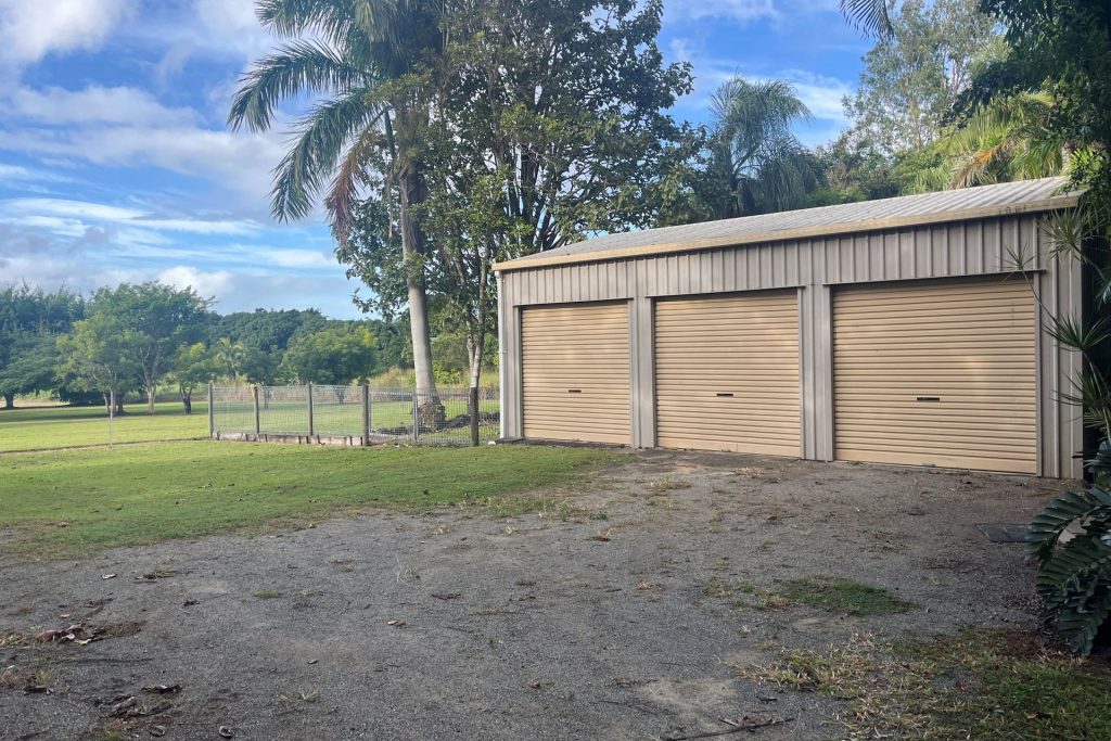 113 Peak Downs Highway, Walkerston, QLD 4751 AUS