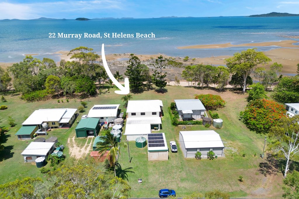 22 Murray Road, St Helens Beach, QLD 4798 AUS