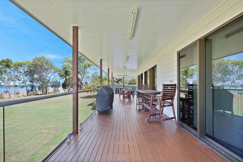 22 Murray Road, St Helens Beach, QLD 4798 AUS