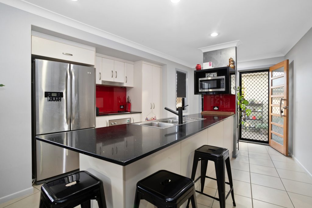 4/36 Slater Avenue, Blacks Beach, QLD 4740 AUS