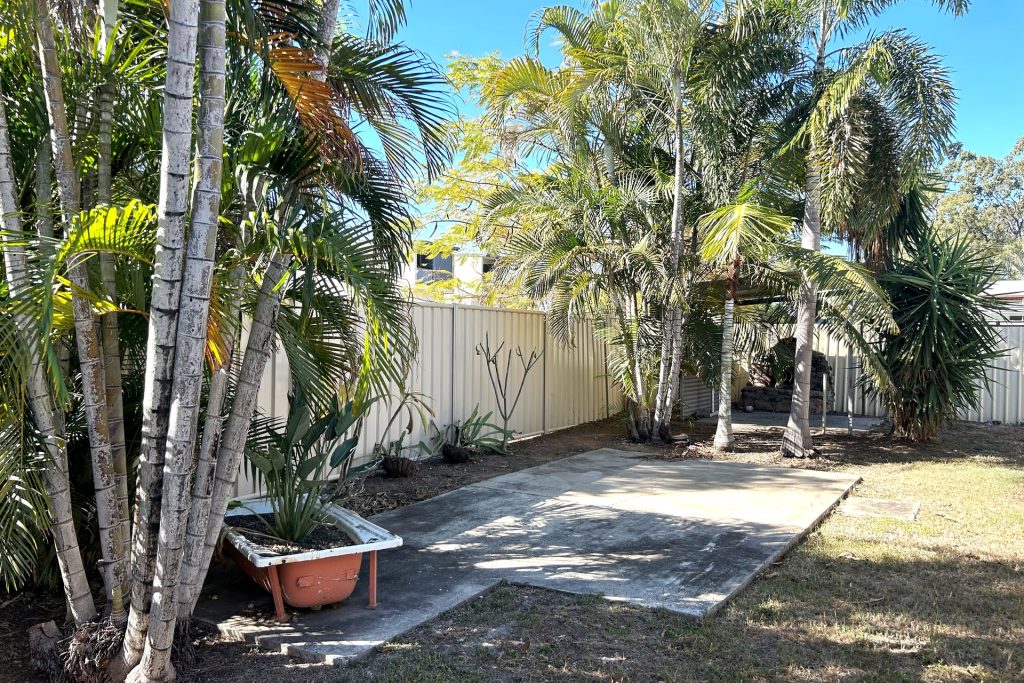 14 Singleton Street, Dysart, QLD 4745 AUS