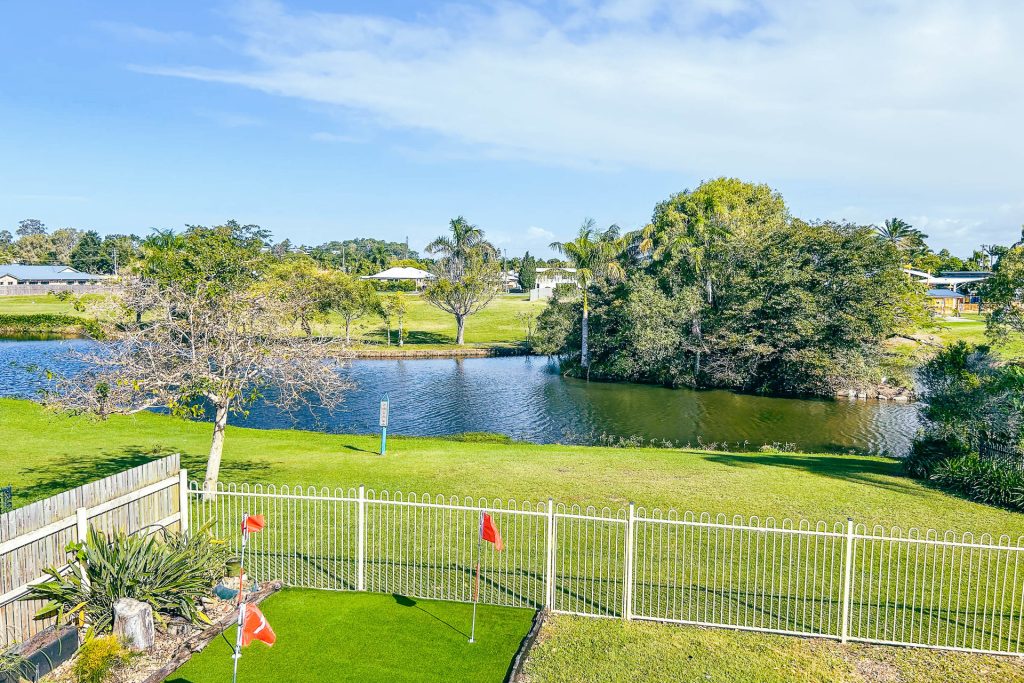 37 Vassallo Drive, Glenella, QLD 4740 AUS