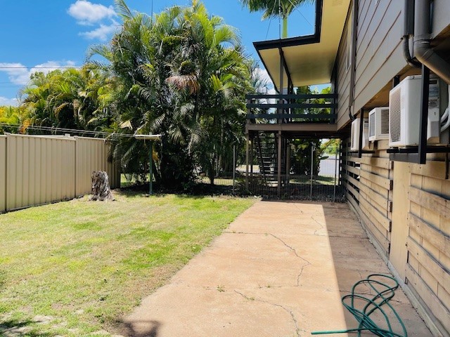 5 Beardmore Crescent, Dysart, QLD 4745 AUS