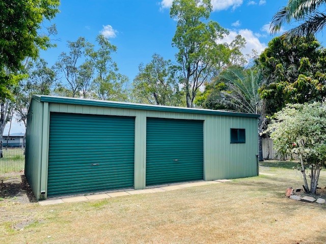 5 Beardmore Crescent, Dysart, QLD 4745 AUS