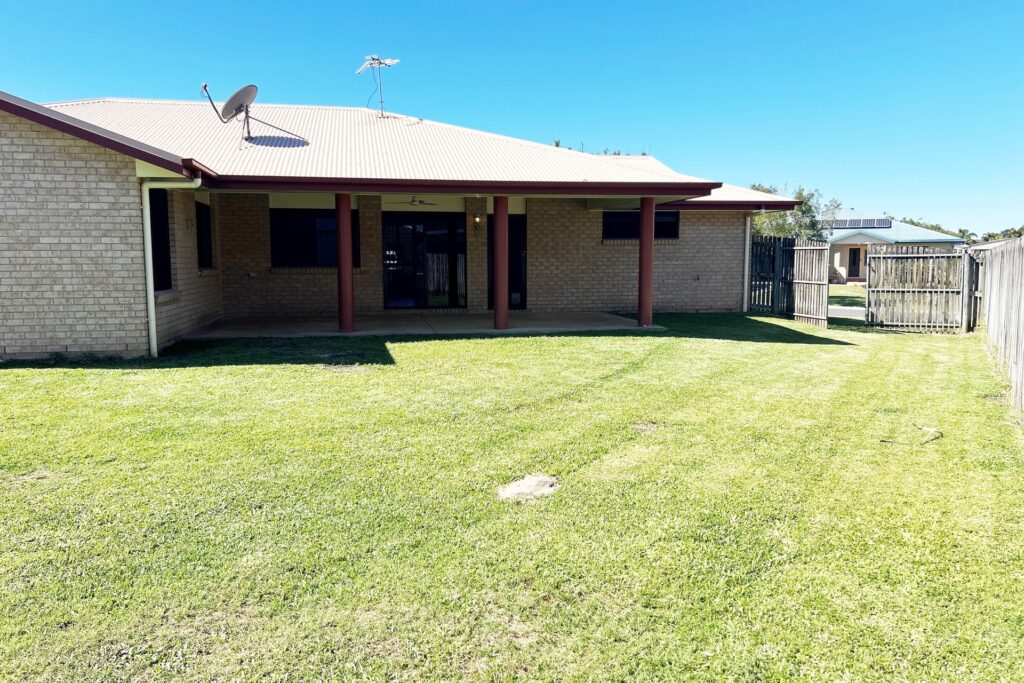 3 Bonsai Court, Glenella, QLD 4740 AUS