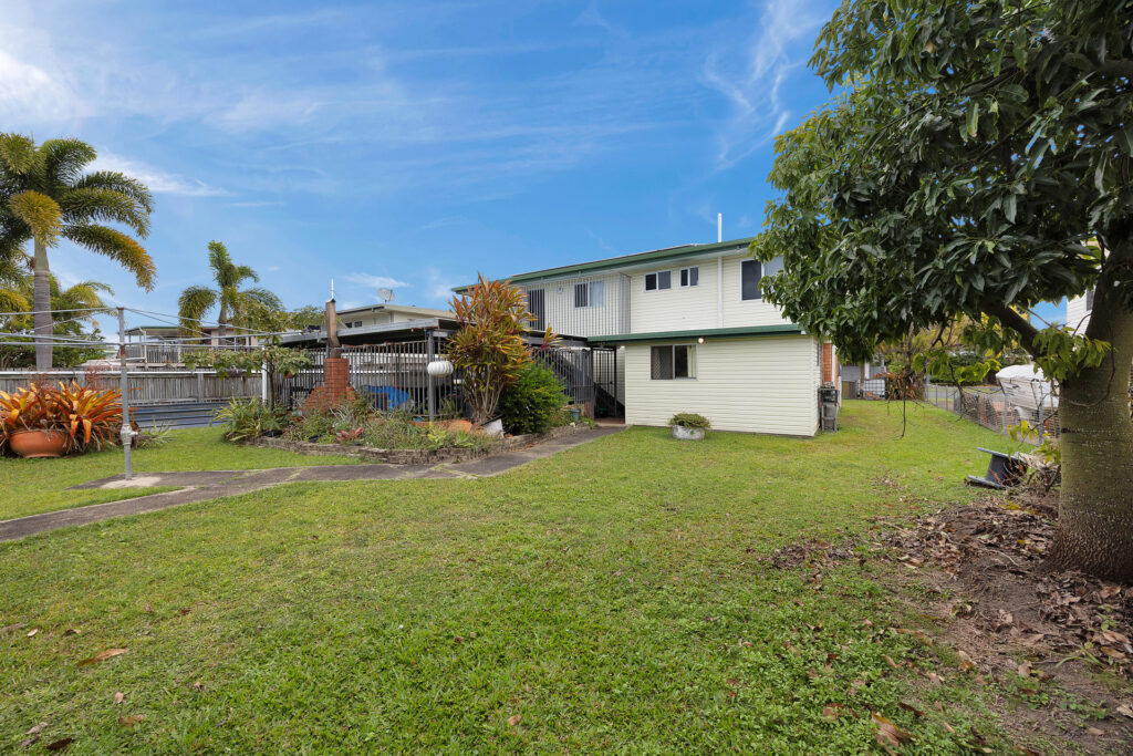 21 Irving Street, South Mackay, QLD 4740 AUS