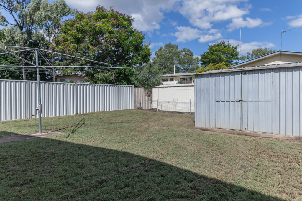 8 Murphy Street, Dysart, QLD 4745 AUS