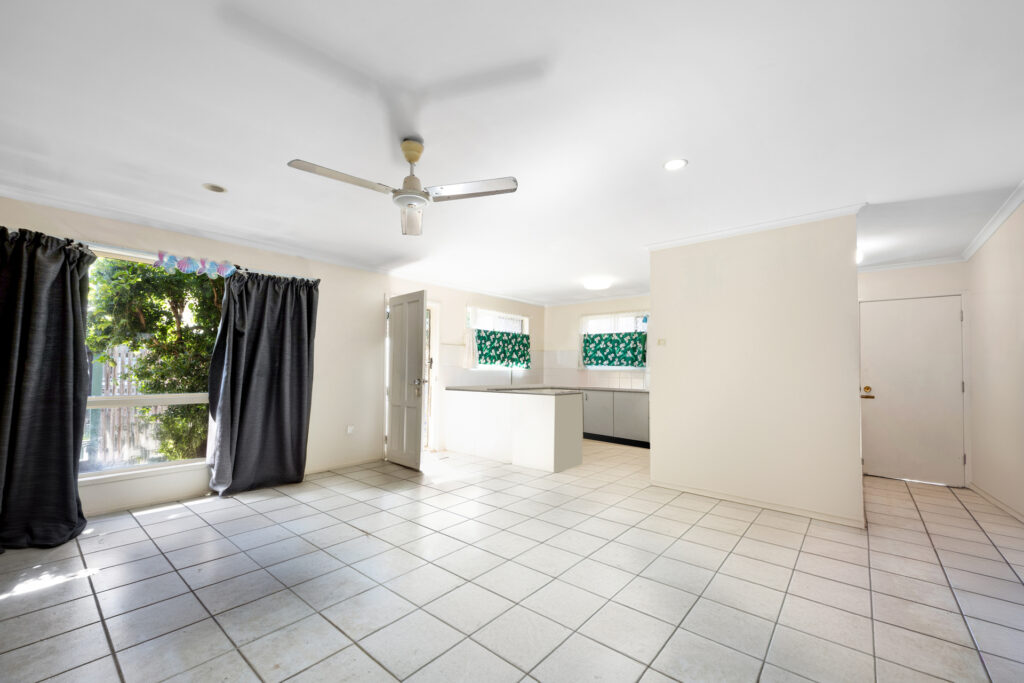 24 The Goose Walk, North Mackay, QLD 4740 AUS